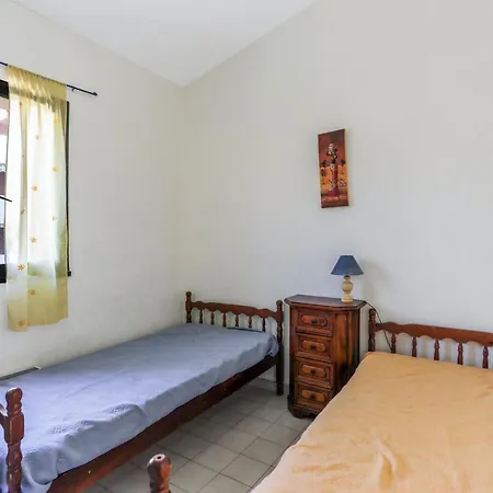 Maison Confortable Pres Des Plages De Saint-raphael בית נופש *