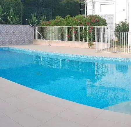 Maison Confortable Pres Des Plages De Saint-raphael Nyaraló *