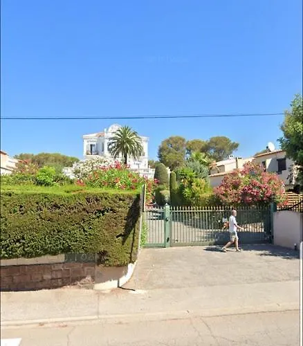 Maison Confortable Pres Des Plages De Saint-raphael Tatil Evi *