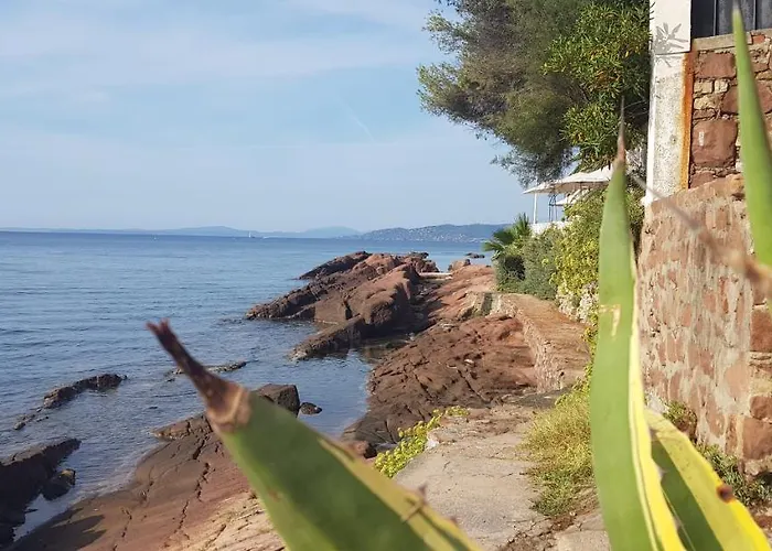 Maison Confortable Pres Des Plages De Saint-raphael Сasa de vacaciones